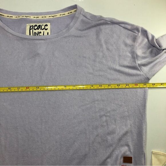 Peace Love World Sweatshirt Lightweight Soft Lavender Oversized Size Small - Picture 11 of 11